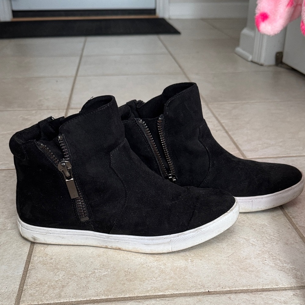 Target Black Women's Sneakers with Zipper